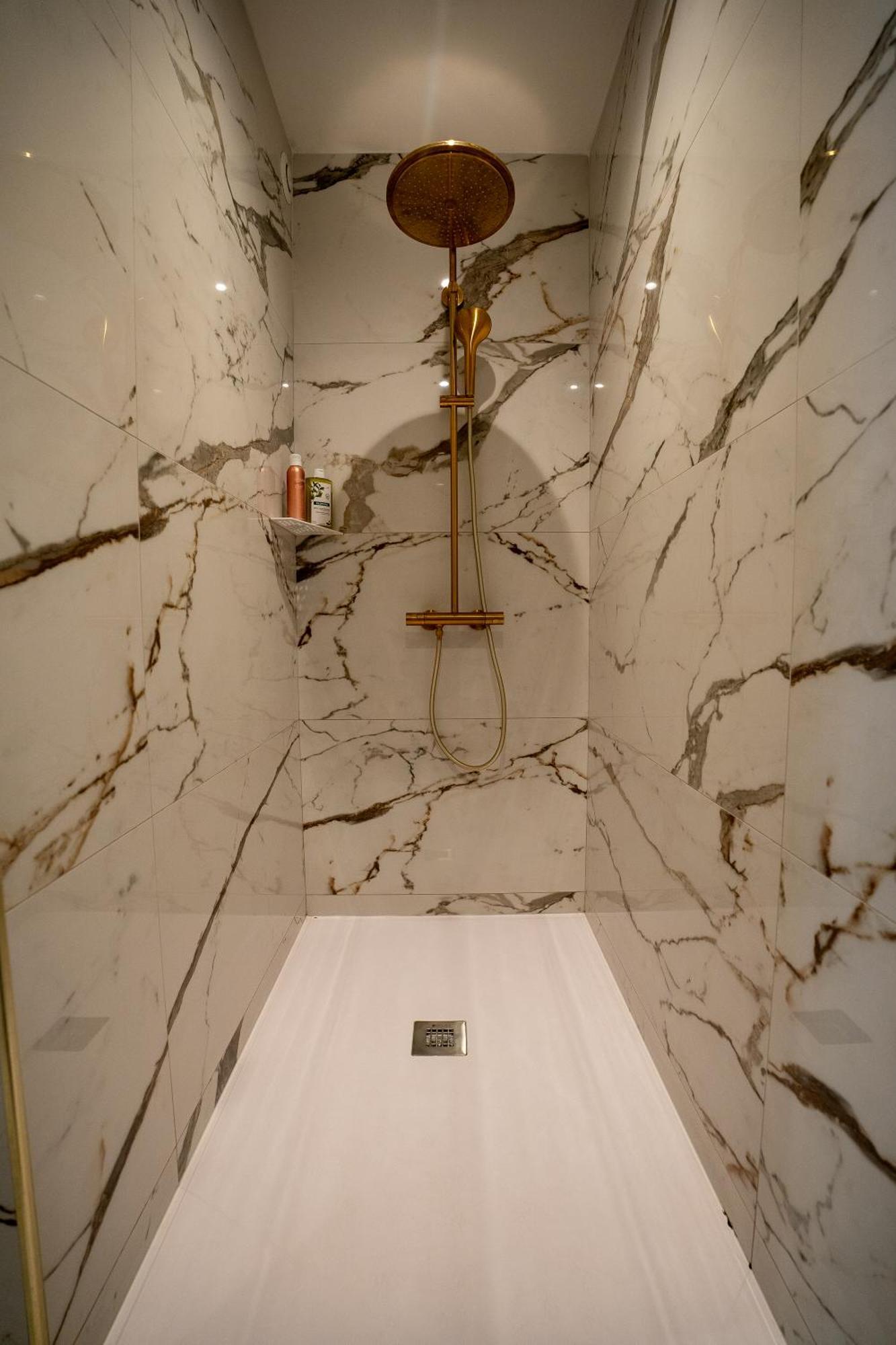 Appartement D'Exception Avec Jacuzzi Villefranche-sur-Saone Exterior photo